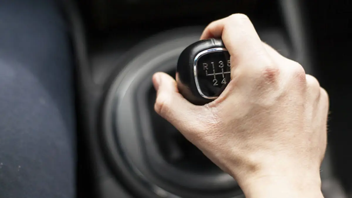 علت سخت جا رفتن دنده ماشین